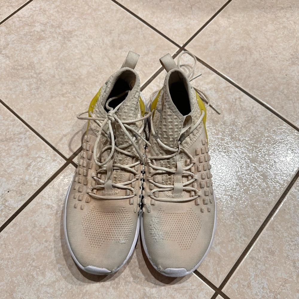 Puma Textured Cream Sneakers